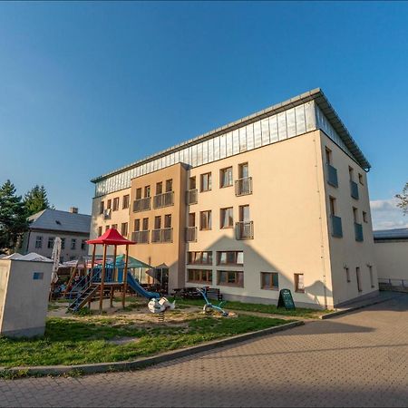 Hotel Petra Liberec Bagian luar foto