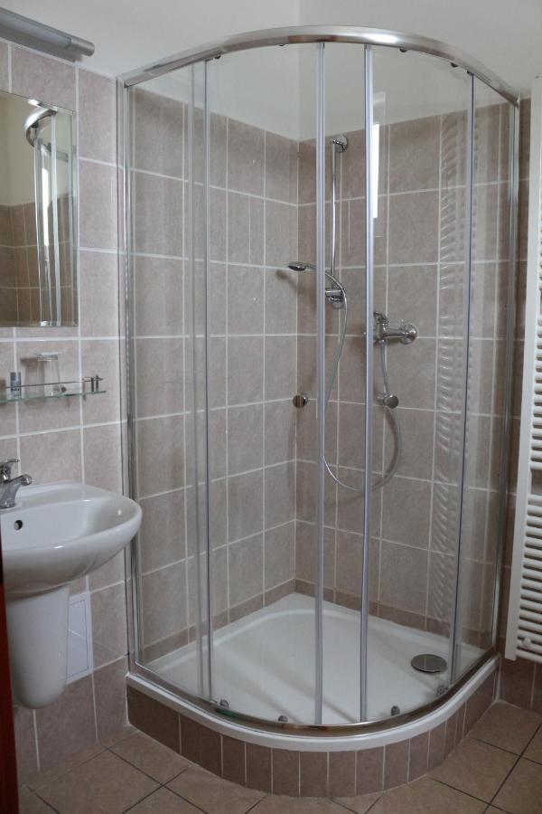 Hotel Petra Liberec Bagian luar foto